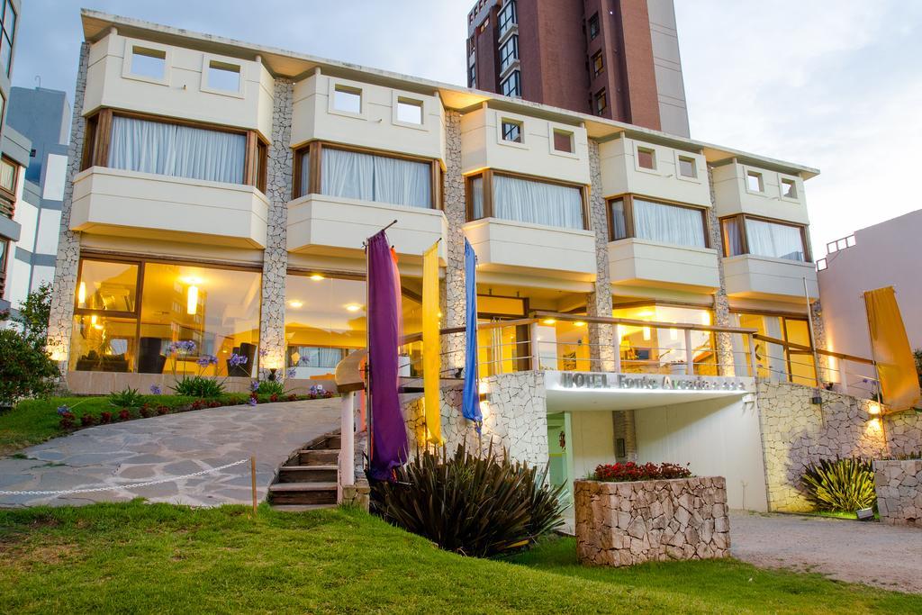 Отель Fonte Arcada Вилья-Хесель Экстерьер фото